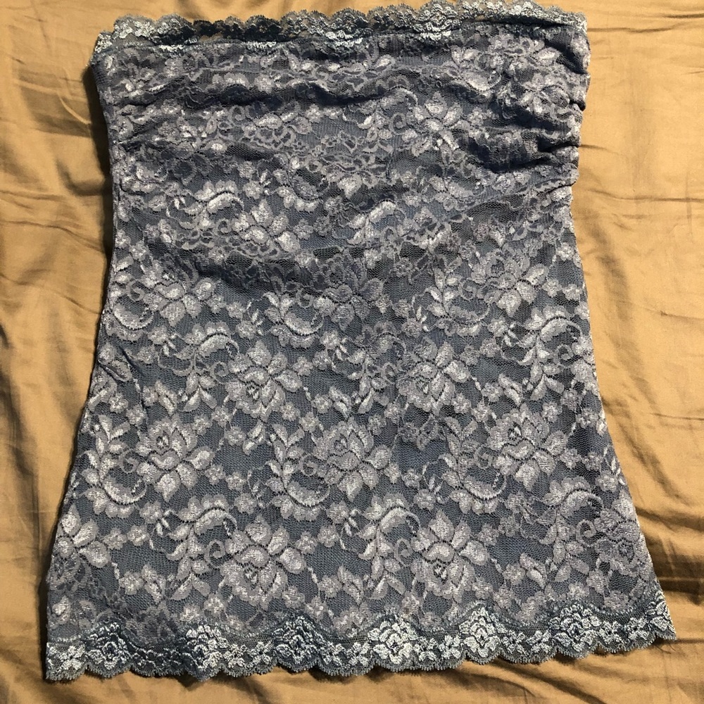 Floral strapless top